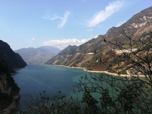 长江三峡旅游季节什么季节去三峡旅游比较好