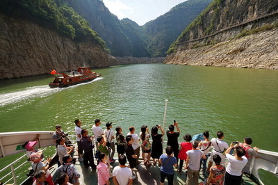 长江黄金邮轮:游三峡、小三峡和小小三峡