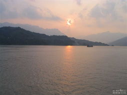 长江三峡旅游 壮美风光与人文历史的全景记录