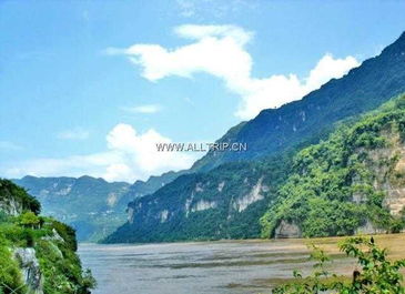 武汉至三峡大瀑布与快乐谷二日游 畅享自然与欢乐的完美之旅