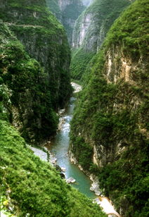 鄂渝携手共绘新蓝图 长江三峡旅游合作协议在重庆签署